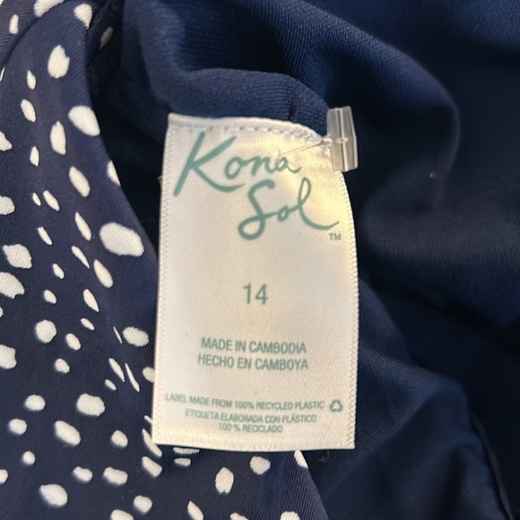 Kona Sol Navy & White Polka Dost Ruffle One Piece Summer Swimsuit Size 14 - Picture 6 of 8